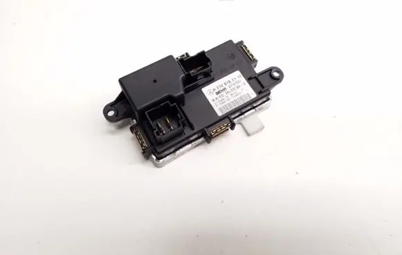 Mercedes-Benz E W212 Heater blower motor/fan resistor a2128702110
