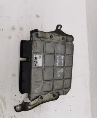 Toyota Avensis T270 Engine control unit/module ECU