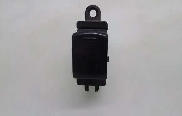 Nissan Note (E11) Electric window control switch