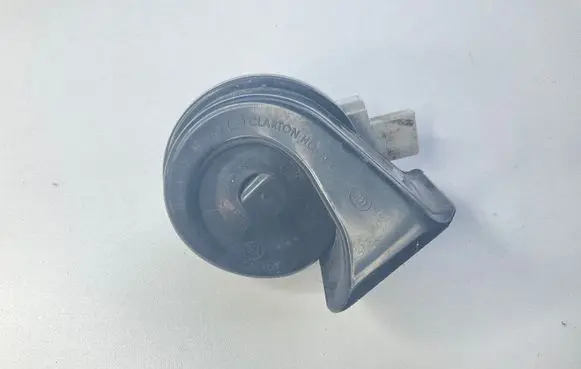 BMW 4 F36 Gran coupe Horn signal 7300976