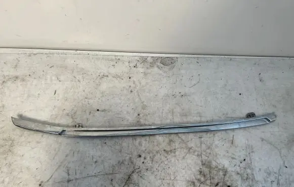 Ford Mondeo MK V Rear light center trim bar blend GMXRA