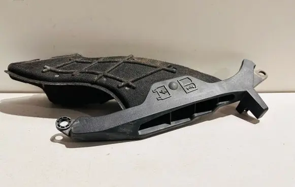 Land Rover Evoque I Air intake duct part JJ329H707AC