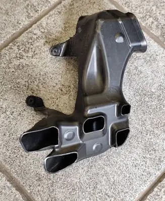 Audi A5 Cabin air duct channel 8W1819151