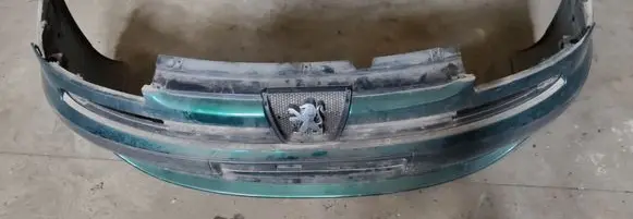 Peugeot 807 Front bumper