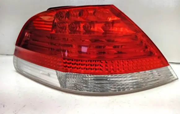 BMW 7 E65 E66 Rear/tail lights 6937235