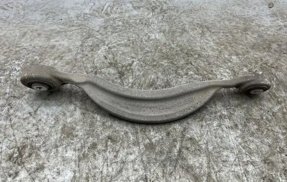 Audi Q7 4M Rear control arm 4M0501531