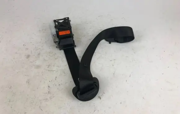 BMW X6 E71 Front seatbelt S2717196708S 09B2513P0481F
