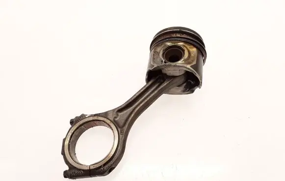 Audi A4 S4 B7 8E 8H Piston with connecting rod 059AA