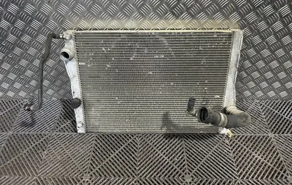 Coolant radiator