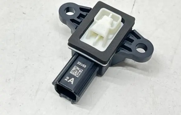 KIA EV6 Airbag deployment crash/impact sensor 9593006000 03092023 1E768B66