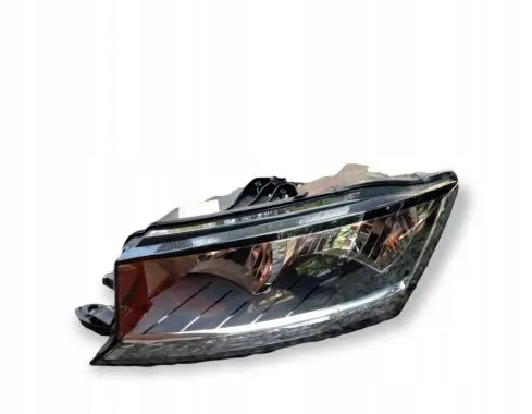 Skoda Fabia Mk3 (NJ) Headlight/headlamp 6V1941015D