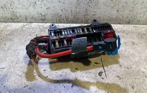 BMW 7 E65 E66 Fuse module 6900583 10688710