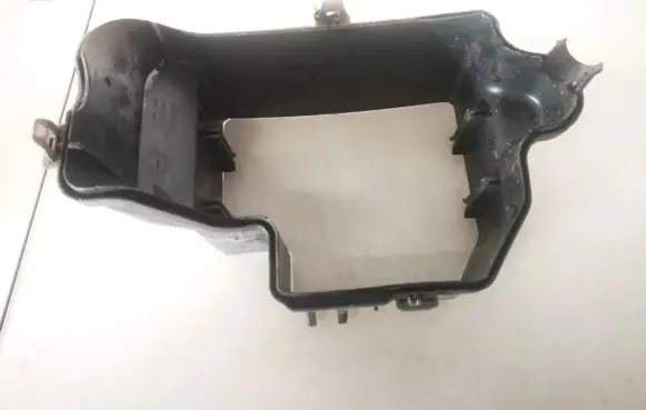 Volvo S80 Fuse box cover 9168982