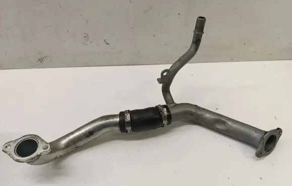 Volvo XC60 Engine coolant pipe/hose