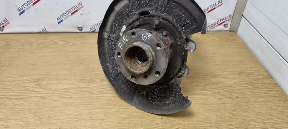 BMW X5 F15 Rear wheel hub 6770983