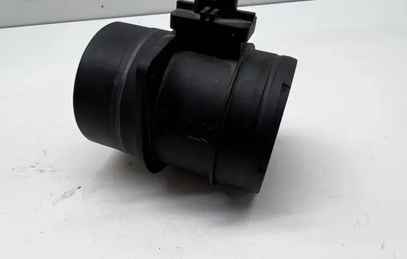 Volkswagen Touran II Mass air flow meter 03L906461A 323758598 0281002956