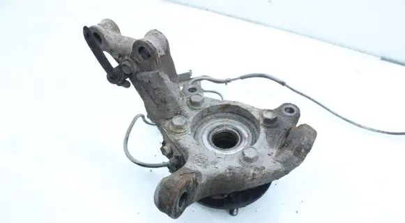 Toyota Verso Front wheel hub