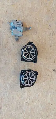 Mercedes-Benz EQC Audio system kit 