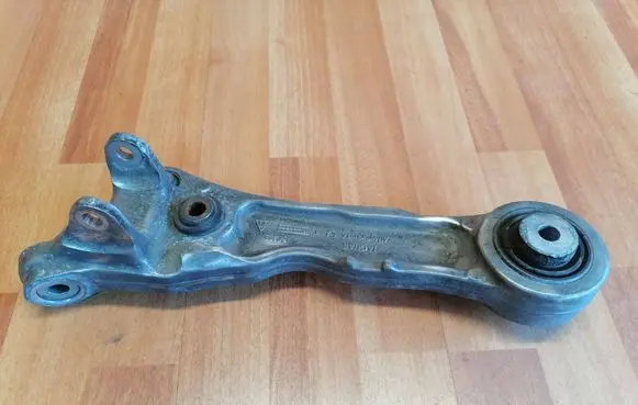 Jaguar XF X250 Front control arm 6W833C255AB C2P14506 6W833C255CA