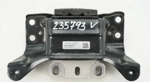 Volkswagen Golf VII Gearbox mount 5Q0199555Q