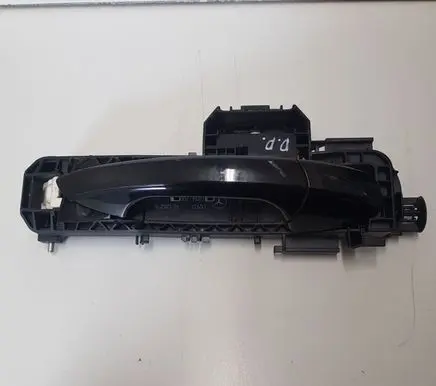 Mercedes-Benz C W204 Front door exterior handle A2047601634