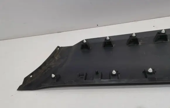 Volkswagen Crafter Rear fender molding trim 7C3853753