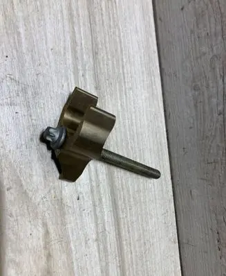 BMW 3 G20 G21 Fuel Injector clamp holder 