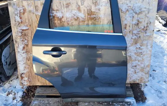 Ford Kuga I Rear door