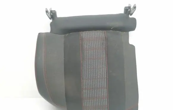 Rear seat