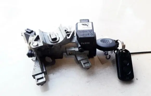 Mitsubishi Colt Ignition lock 4408A040 5WK45107