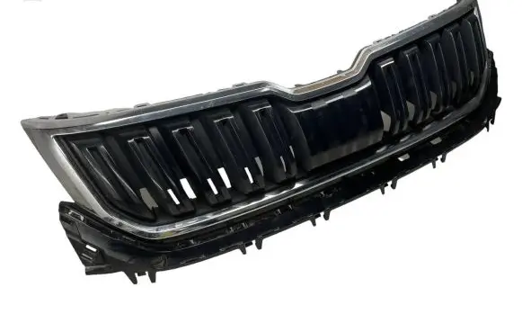Skoda Kodiaq Front bumper upper radiator grill 565853653B