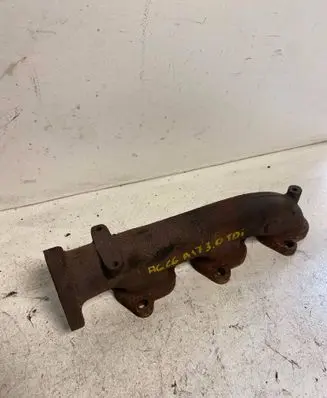 Audi A6 S6 C6 4F Exhaust manifold 059253033P