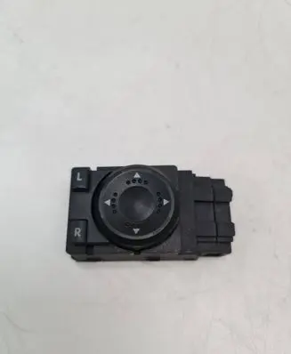 Volkswagen PASSAT B5 Wing mirror switch 3B1959565