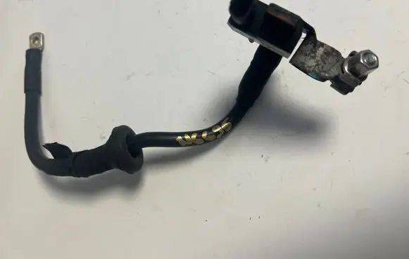 Volkswagen Golf VIII Negative earth cable (battery) 5wa915181b