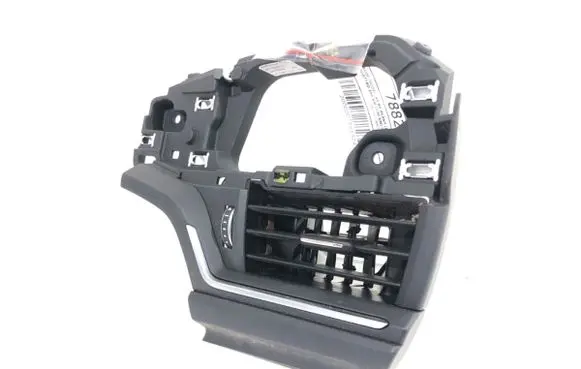 Rear air vent grill