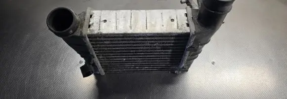 Audi A4 S4 B7 8E 8H Intercooler radiator 8E0145805AA