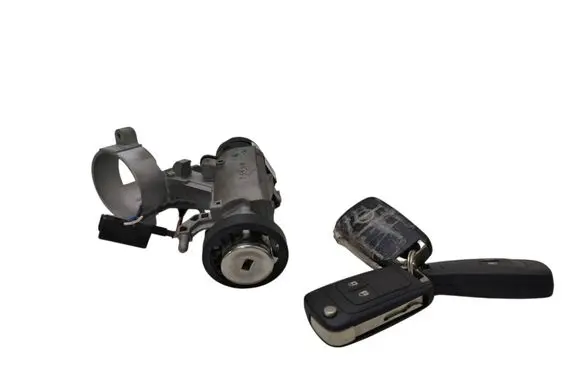 Opel Insignia A Ignition lock 13502301 909CPK4R0 F00HJ00363