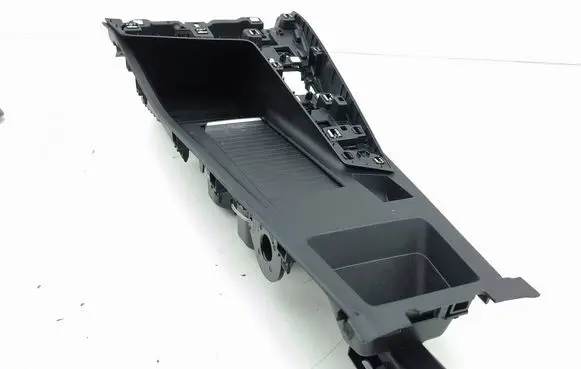Peugeot 308 Center console T0550203 2564608X 98358419800
