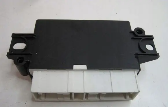 Skoda Rapid (120G, 130G, 135G) Combustion control unit/module 5QA919283H