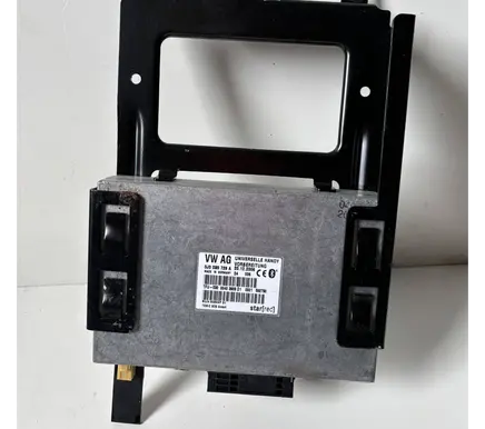 Skoda Roomster (5J) Bluetooth control unit module 5J0035729A