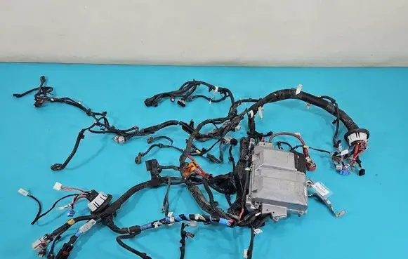 Tesla Model 3 Central body control module P1567964-04-C IMPRK1438330
