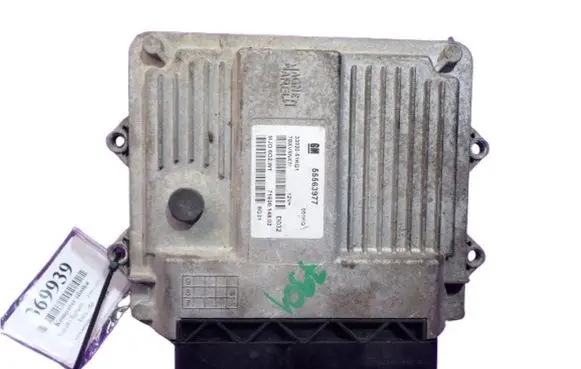 Suzuki Splash Engine control unit/module ECU 