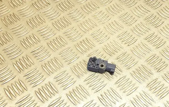 Volvo V50 Airbag deployment crash/impact sensor 3126410