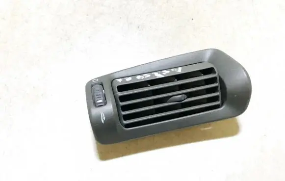 Volvo S80 Dash center air vent grill 130082118