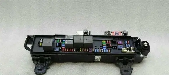 Tesla Model S Fuse box set 103440500F