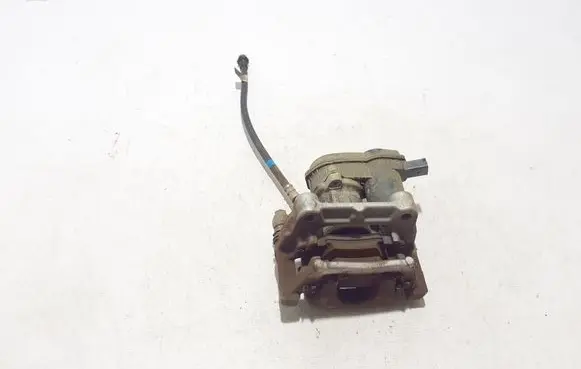 Hyundai Tucson TL Rear brake caliper 58210CZ600