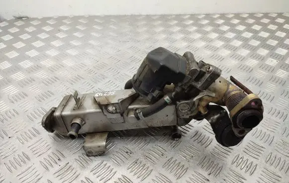 BMW 3 F30 F35 F31 EGR valve cooler 7810751