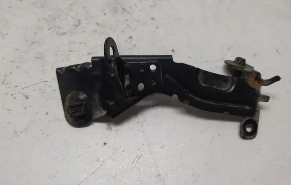 Renault Clio IV Radiator mount bracket 271989727R