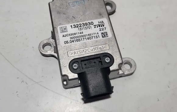 Opel Astra H ESP acceleration yaw rate sensor 13223930 15113701 A2C53081144