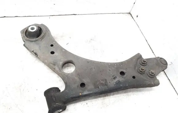 Fiat Tipo Front lower control arm/wishbone 
